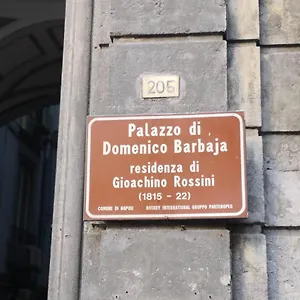 Bed & Breakfast Barbaja In Street Toledo 205, Napels