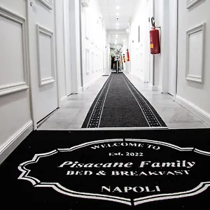 Couette-café Pisacane Family, Naples